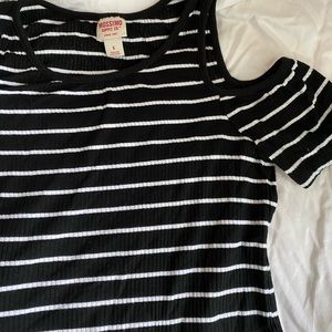 striped top